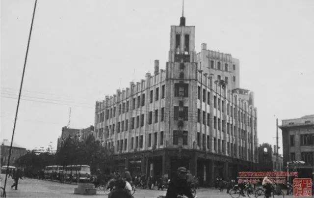 长春友谊商场老照片,长春一商店老照片