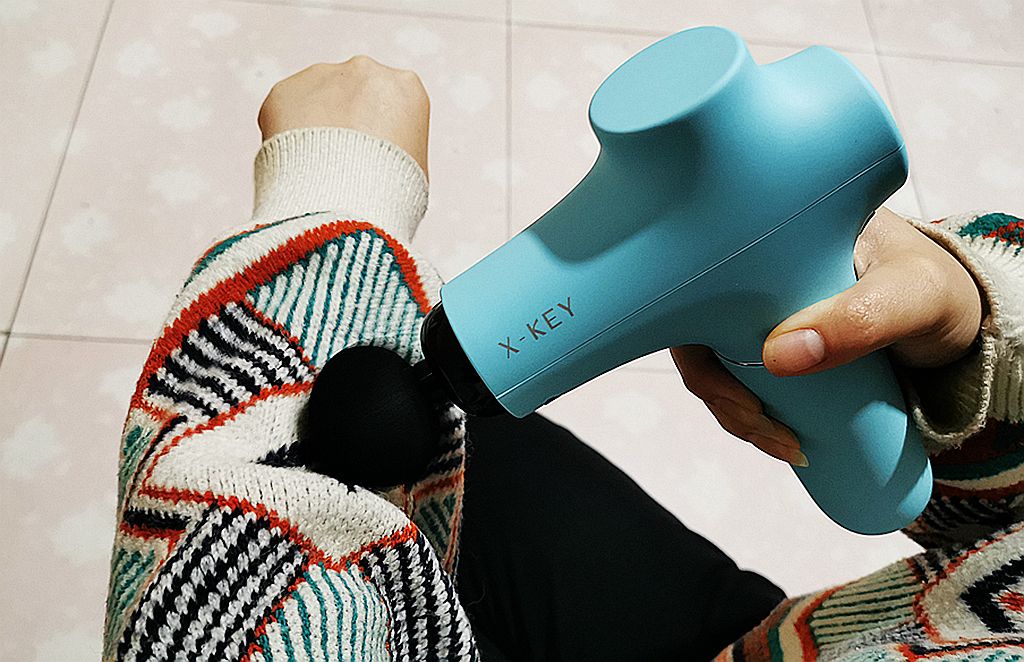 筋膜枪和滚轮按摩器的区别,肌肉放松筋膜枪评测