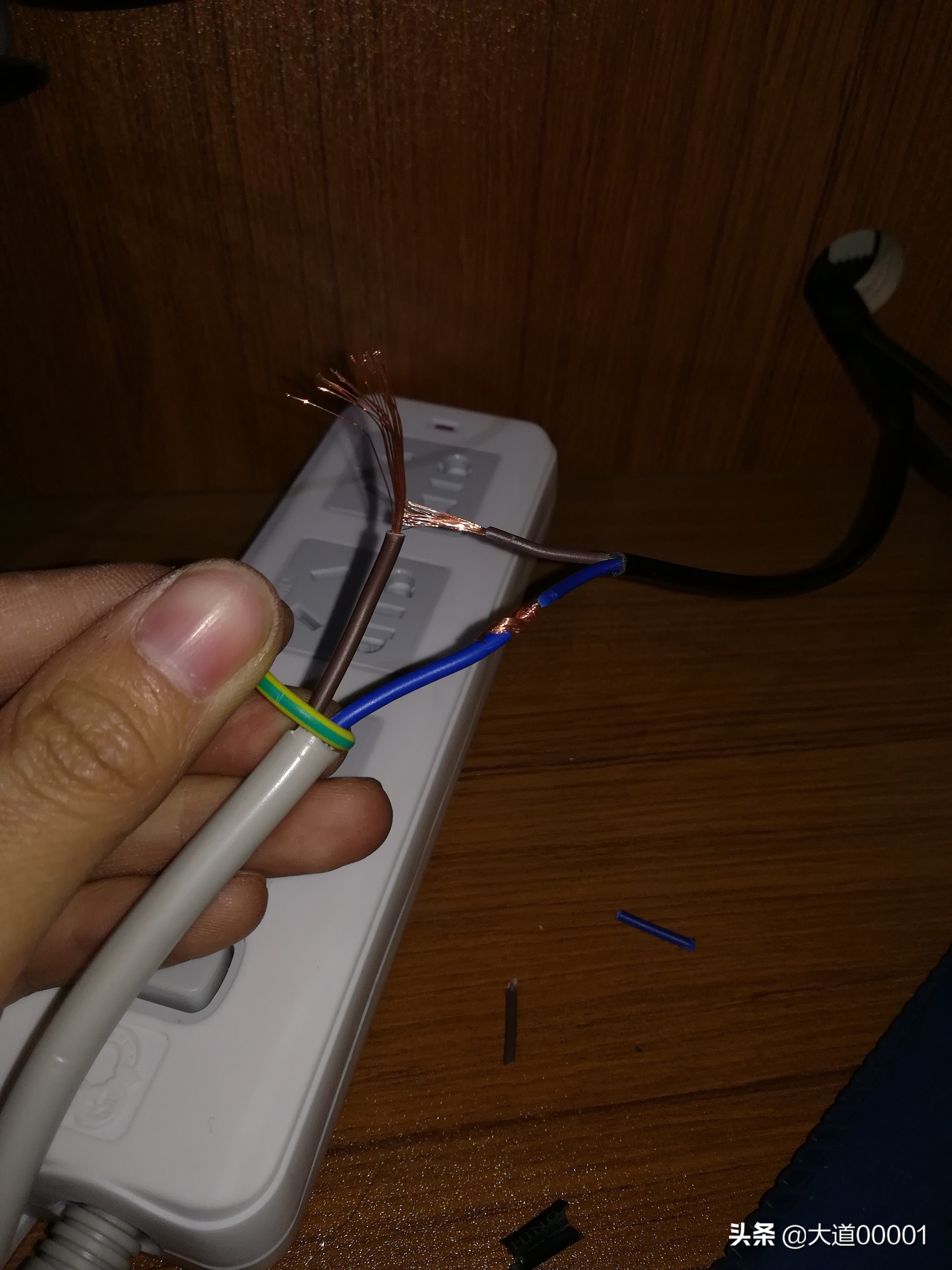 长城览众C7A房车小米盒子的安装及影音建议