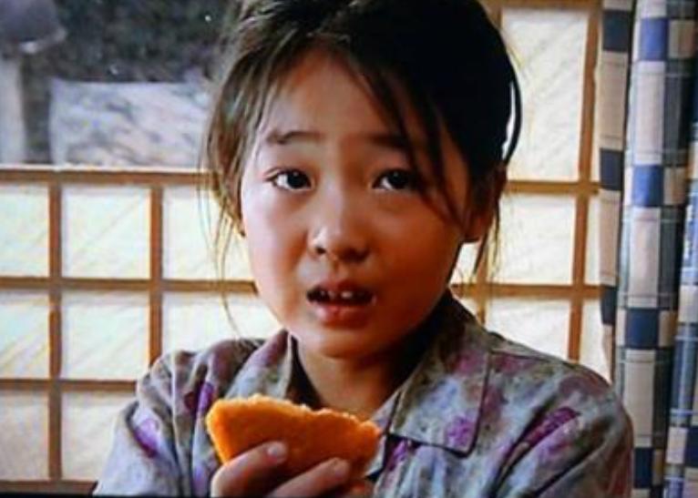 6岁出道10岁时一夜成名,6岁出道红极一时