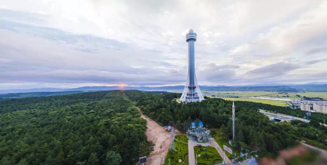 延吉旅游景点美食推荐,延吉市美食旅游攻略年糕火锅