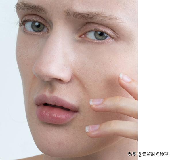 董洁显老照片,董洁皱纹多老态