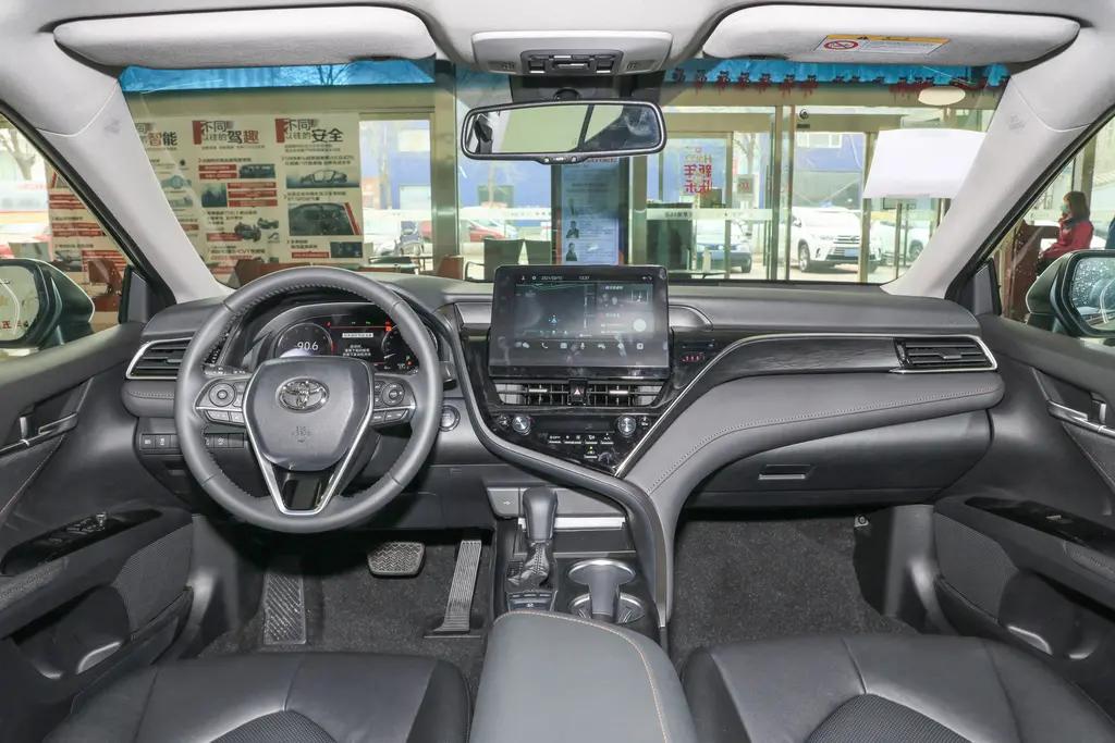 丰田凯美瑞2.5自吸油耗实测多少,12年丰田凯美瑞2.5g豪华二手油耗