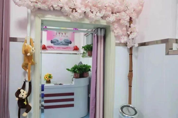 抗疫情三八女神节,关爱女性健康三八节武汉