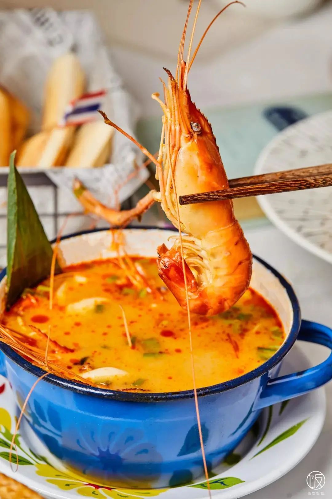 请你喝一年1點點，还送Mac口红，这是什么神仙操作