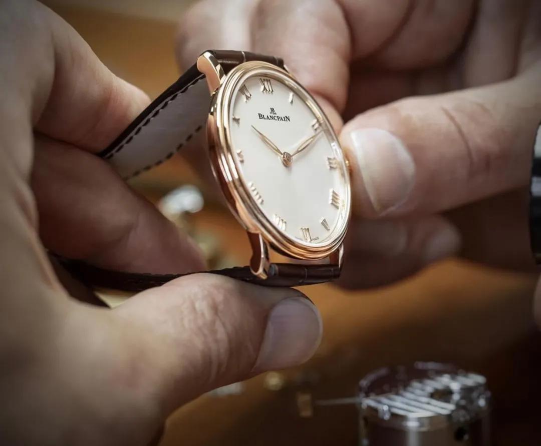 买二手表划算还是新表划算,二手表卖哪里好