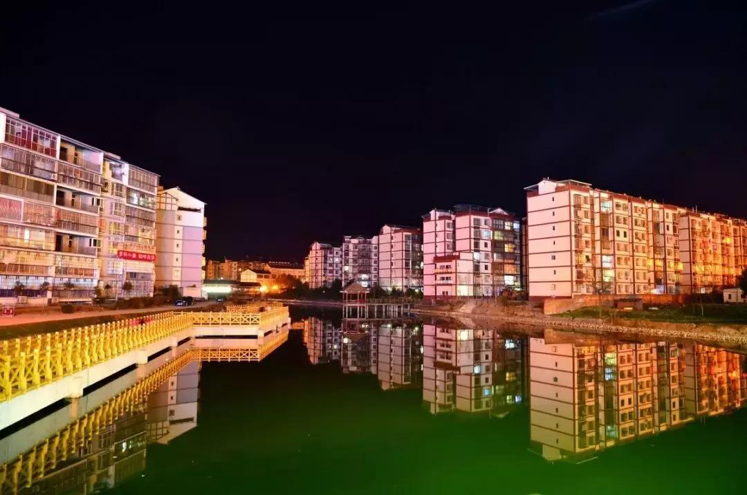 如果有一天累了就回老家到处走走,如果有一天累了就回来吧