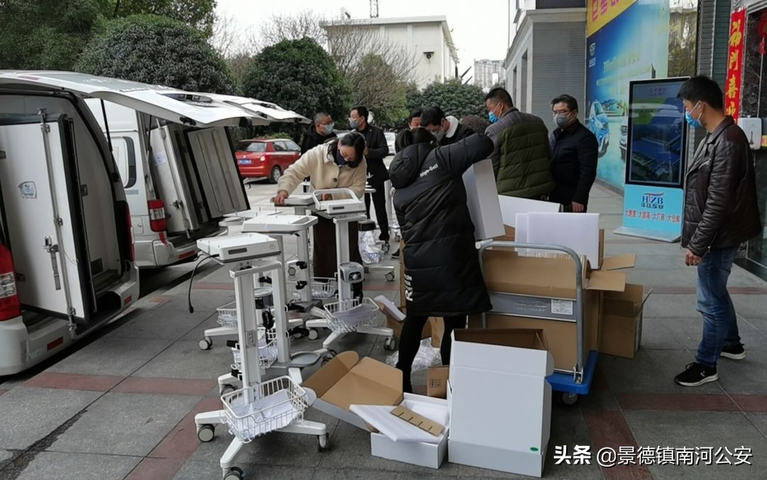 小蔡医生想要的呼吸机，到啦！