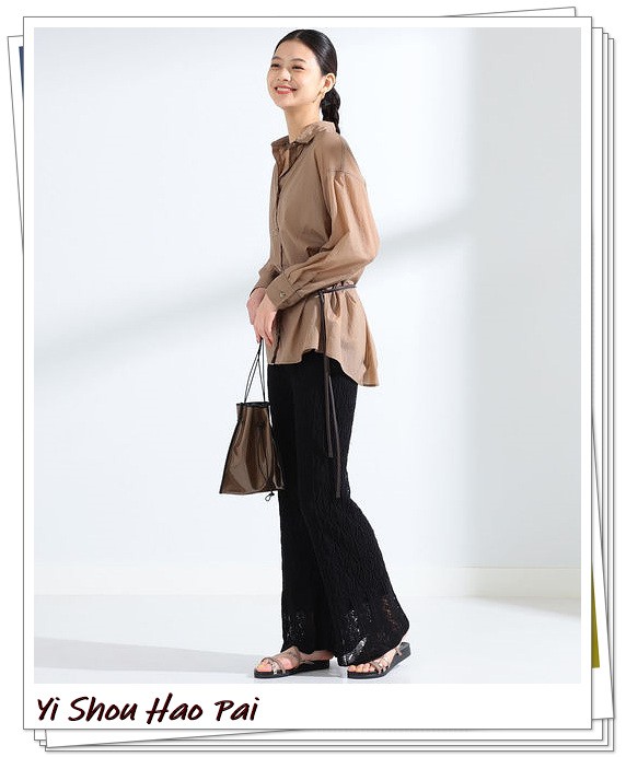 宽松棉质白衬衫穿法搭配,特别透的白色衬衫怎么穿