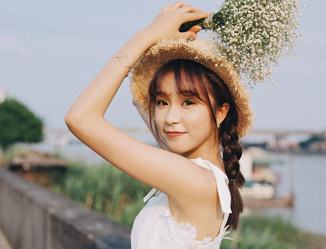 拍照紧张不自然怎么办,拍照不尴尬教程