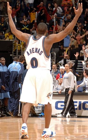 利拉德绝杀不回头,利拉德绝杀雷霆保罗采访