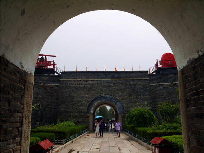 鏇查槣瀛斿簷鍥涘杞洖,鏇查槣瀛斿簷涓囦笘甯堣〃鍖鹃