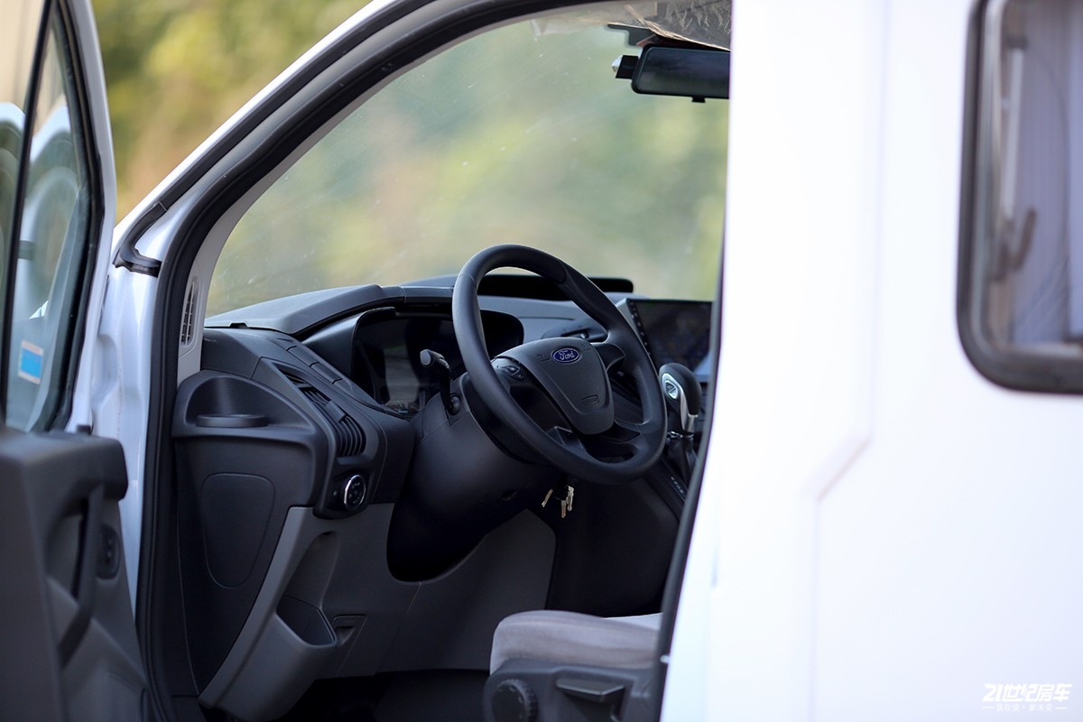 福特新全顺b型v362房车缺点,福特新世代全顺proc型房车实测