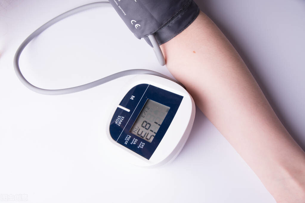 高压180低压60怎么降血压,60岁高压160低压80怎么回事