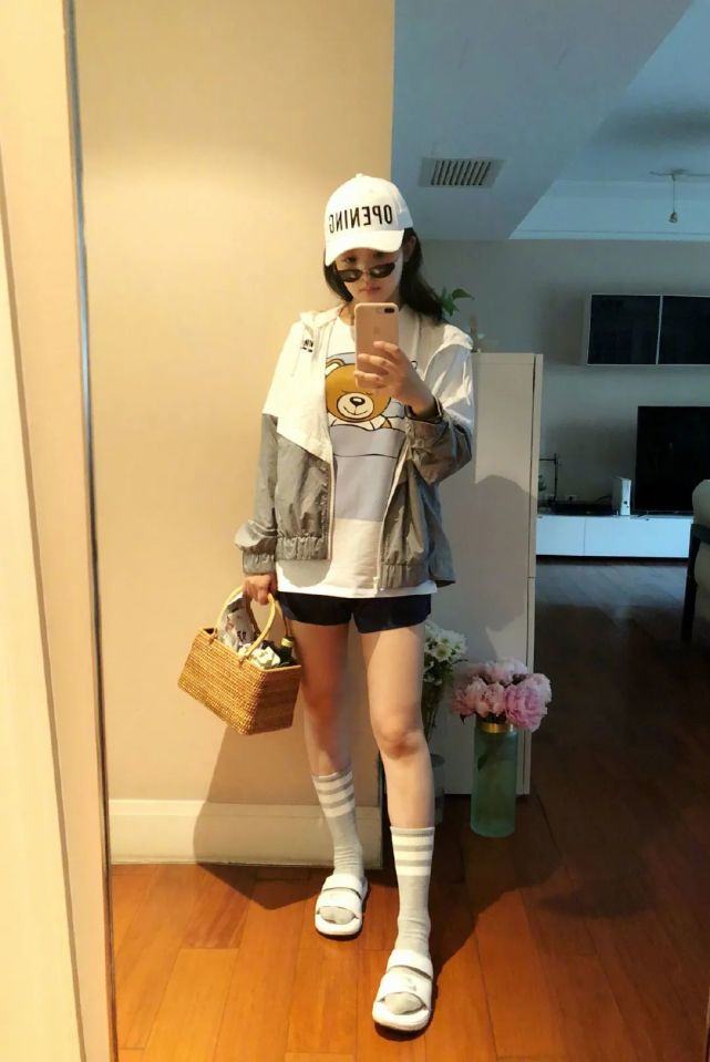 都在研究“浪学”，我来八一八姐姐们的豪宅