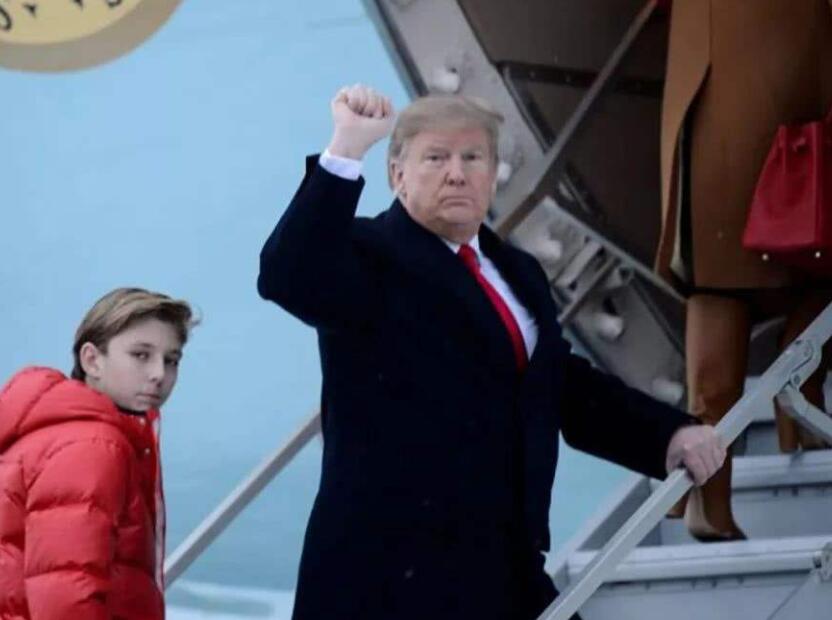 美国也无能为力?俄罗斯绝密*器武**问世,俄专家:美军无法与其对抗