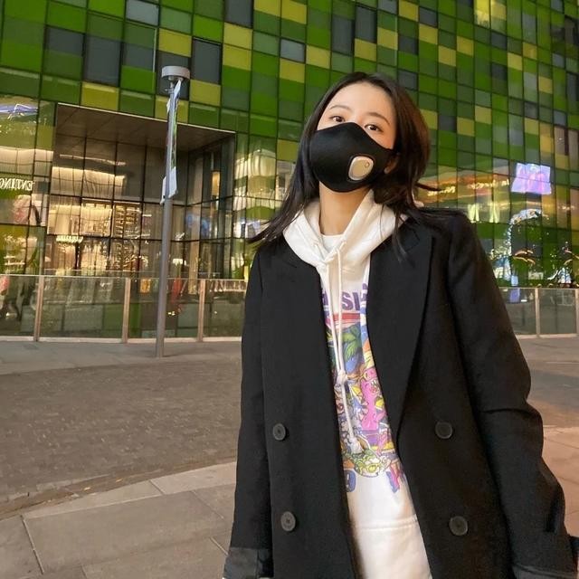 为什么穿卫衣还显胖,为什么你穿卫衣脸大脖子短