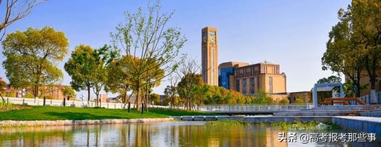 上海最好考的3所公办大学，分数和民办差不多，但工科实力都很强