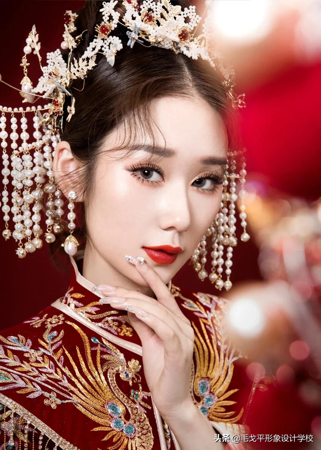 开化妆工作室之前一定要看,别拿血汗钱打水漂