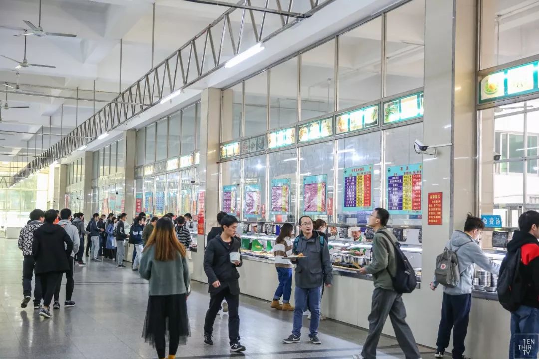 终于来了！武大超全吃货攻略，带你吃遍武汉大学