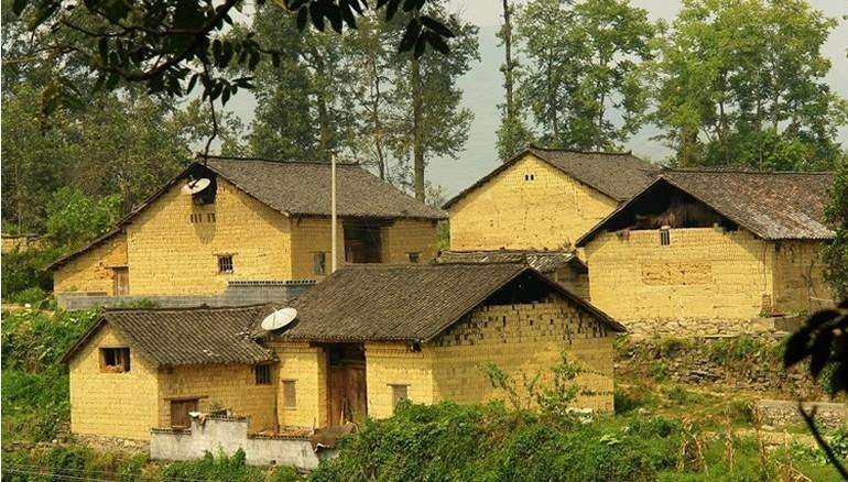 凤凰古城徒步讲解打卡视频,凤凰古城仙剑三取景地打卡