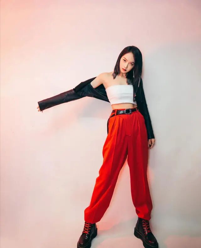 女人一定要记住怎样穿裤子好看,女人正确穿裤子