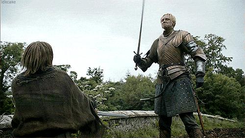 权力的游戏这款游戏费钱吗,权力的游戏全球总收入