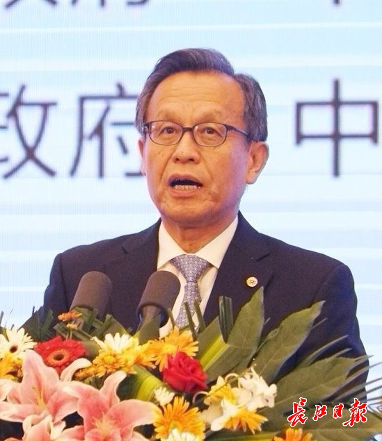 日本人来武汉后感叹好发达,武汉外国人来中国的感受