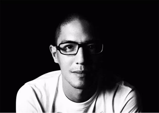 蒋家*四代第**蒋友柏回忆：12岁前享贵族待遇，历史课就是蒋家家史