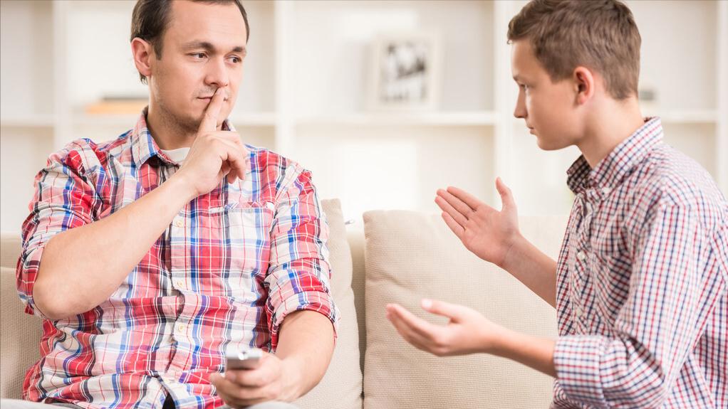 怎么和亲生父亲彻底断绝关系,和亲生父亲闹翻怎么办