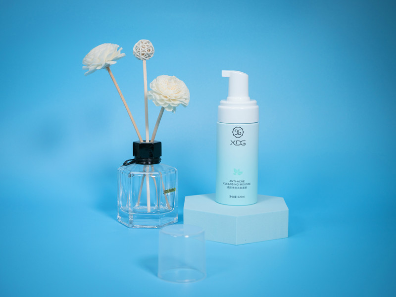 肤漾清透洁面慕斯好用吗,清痘净颜洁面慕斯怎么用