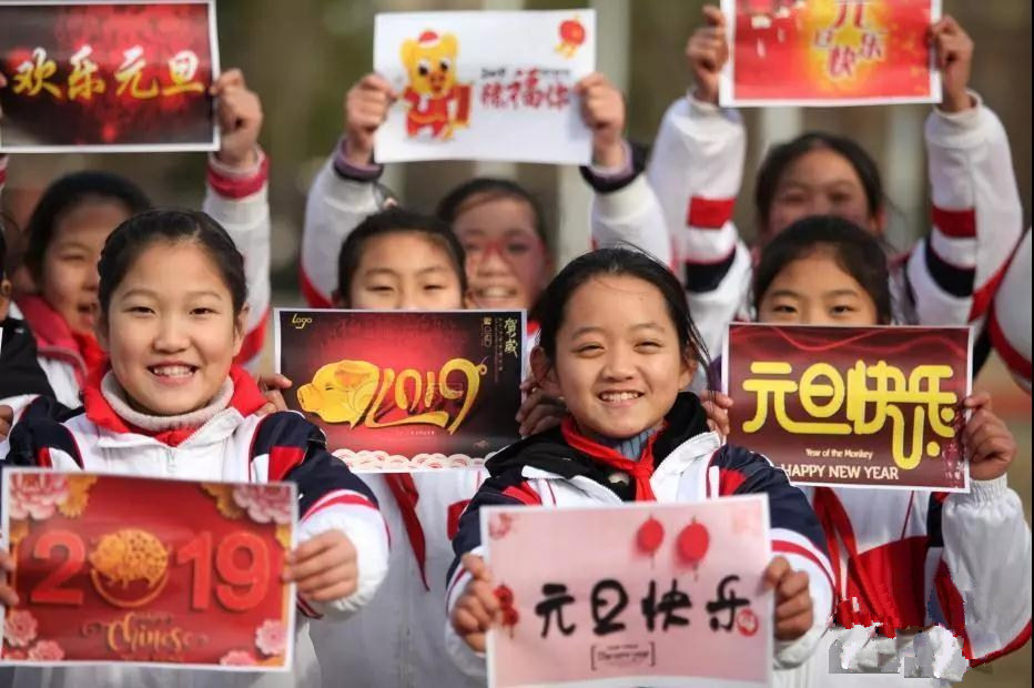 「郑州晚报」社长评论:我们的激情和梦想在奔跑路上激荡