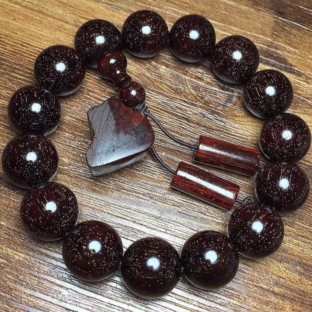 瘤疤小叶紫檀手串开裂怎么办,小叶紫檀手串开裂了怎么办