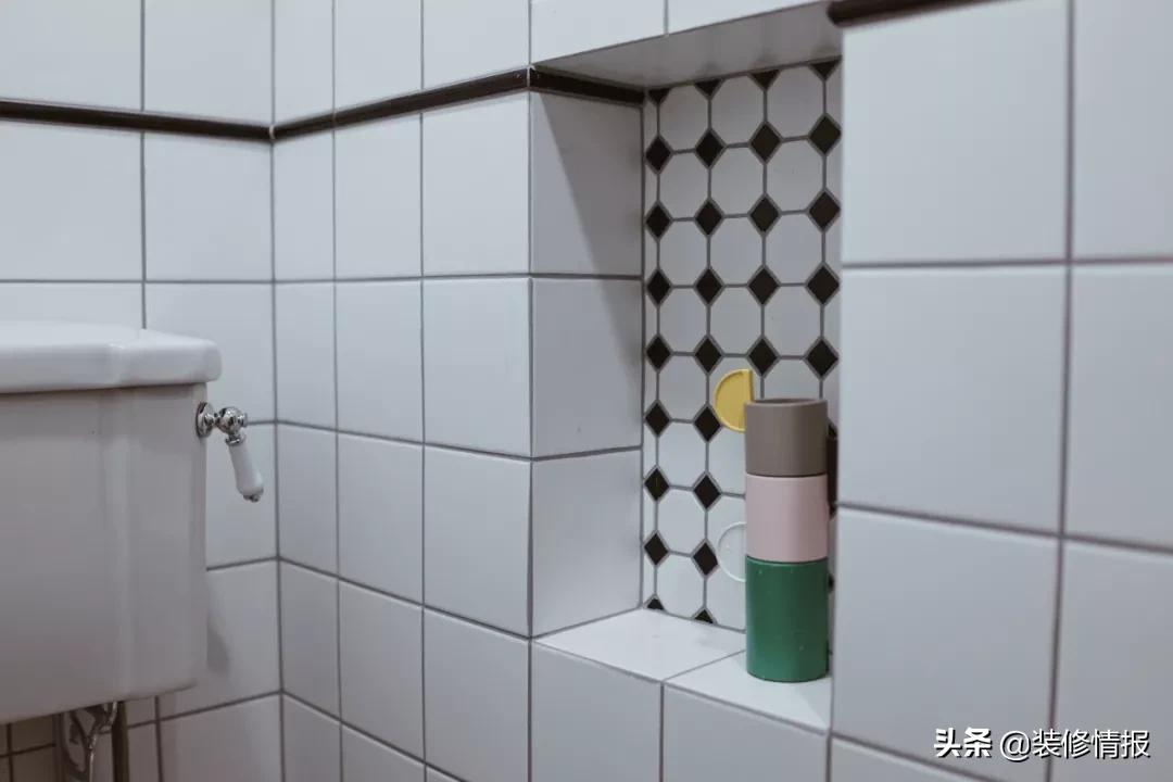 她买下32㎡上海老旧学区房，为女儿打造小桃园还有20㎡舒适大庭院