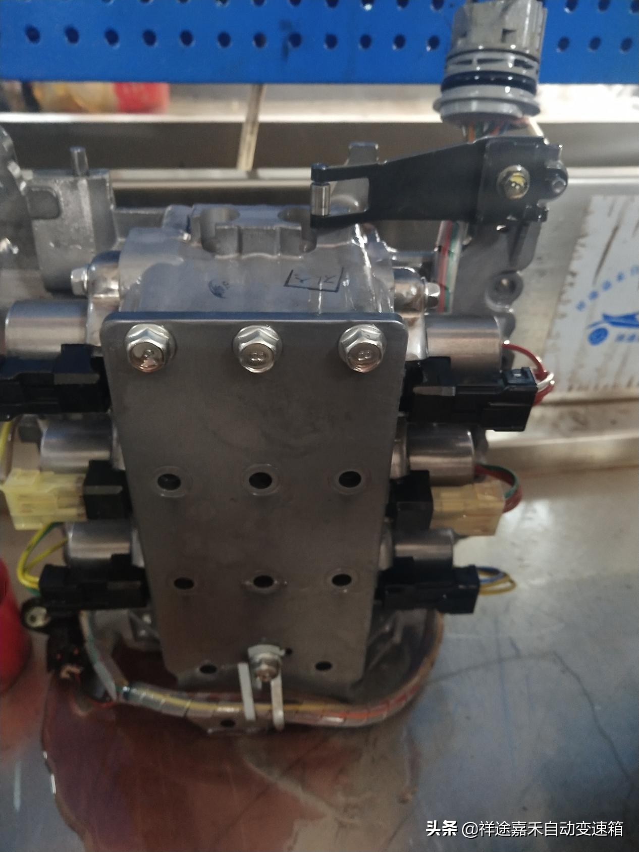 中华尊驰变速箱换挡,中华尊驰没有转速信号