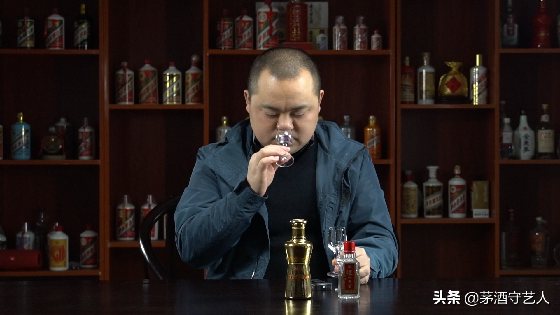 茅酒守艺人品酒古井贡酒,茅酒守艺人糖酒会