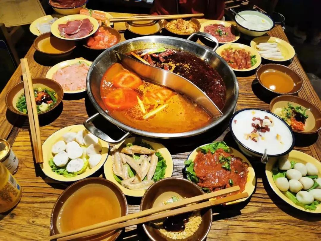 四川麻辣烫火爆,四川麻辣烫怎么这么火