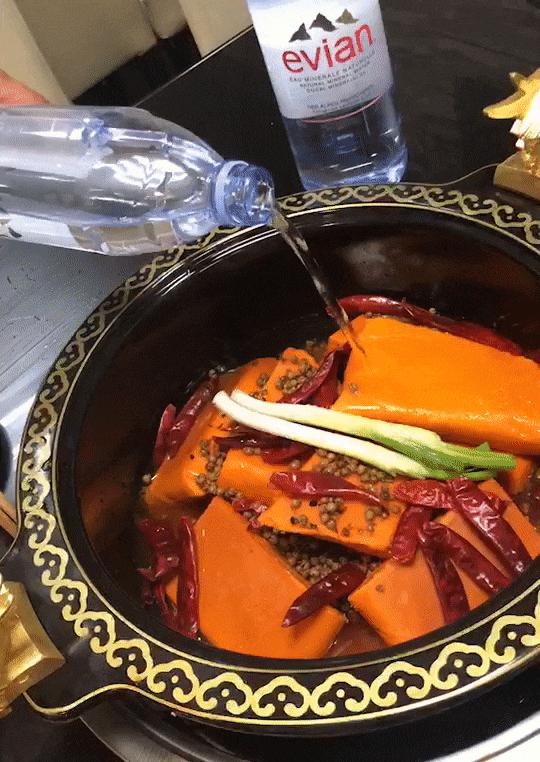 小郡肝串串自助探店,宽窄巷子小郡肝串串自助