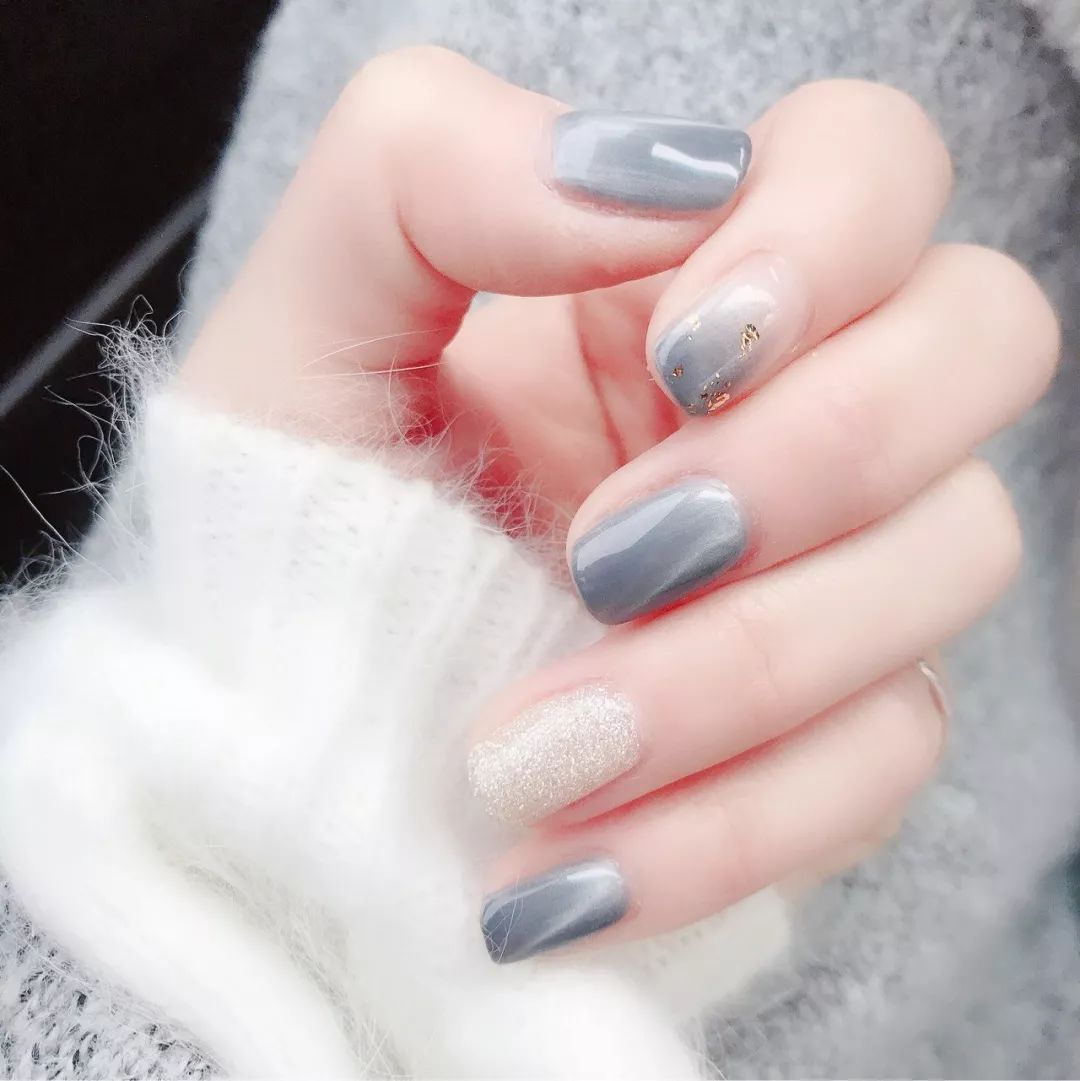 美甲什么颜色显得花哨好看,40款干净不花哨的美甲谁做都好看