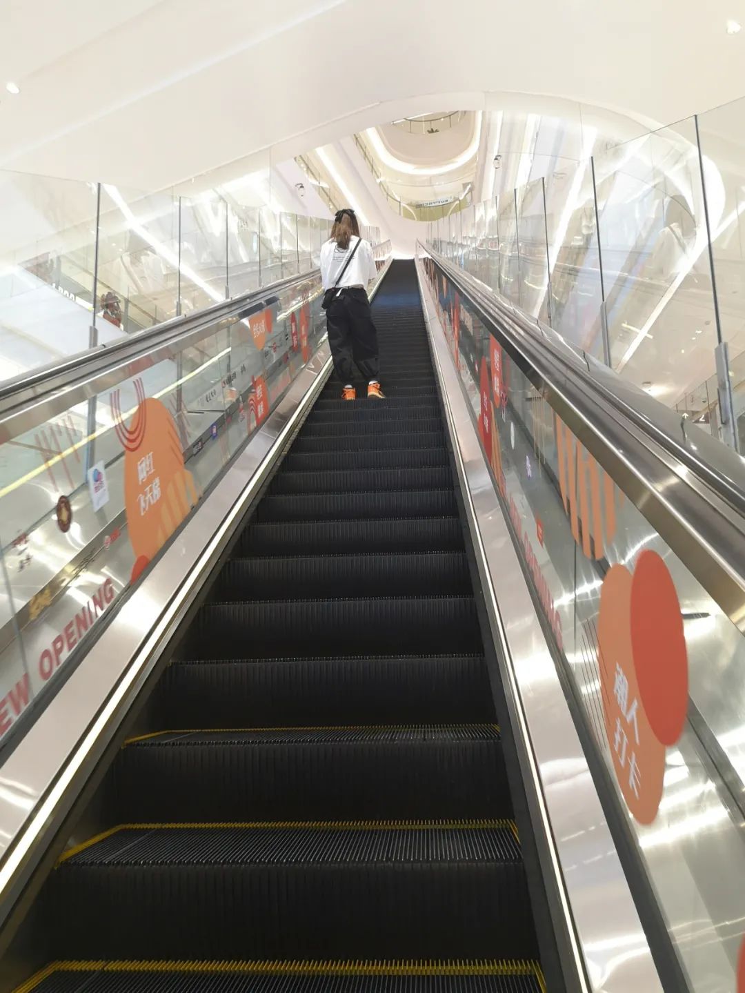 围挡关门，租金收入倒数，杭州大悦城也水土不服？