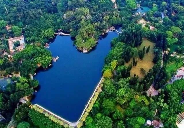 厦门婚纱拍摄地方推荐,旅游婚纱摄影推荐厦门