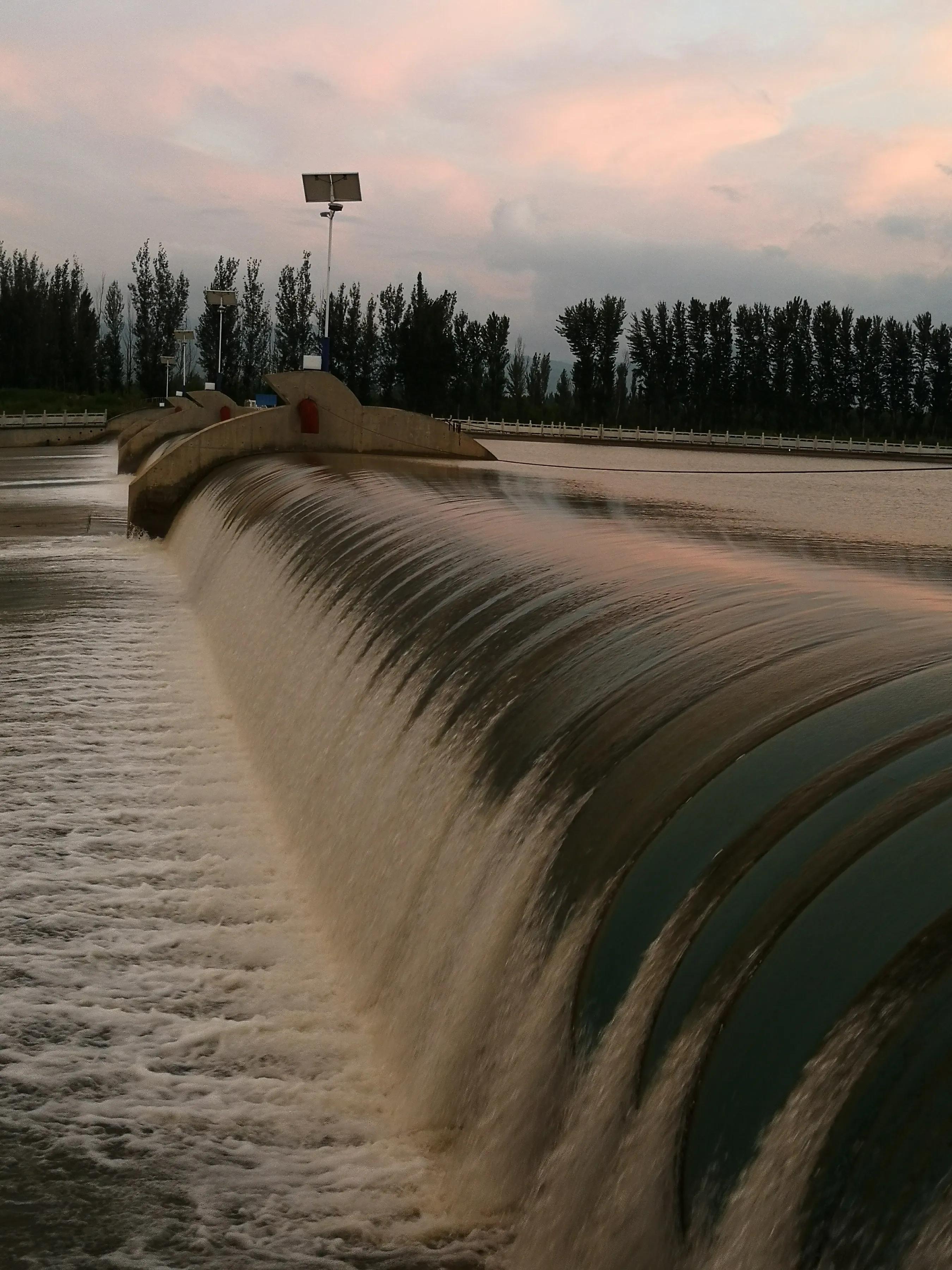 手拍世界手机摄影平台,手机摄影作品集大全集