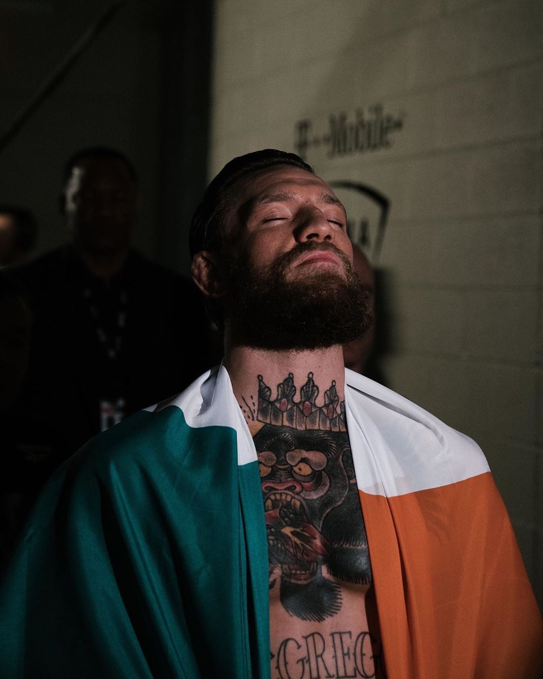 康纳嘴炮1亿出场费,嘴炮康纳再次复出