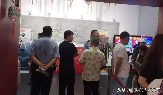 德云社相声高清完整版张云雷北京,张云雷从南京十米高台掉落