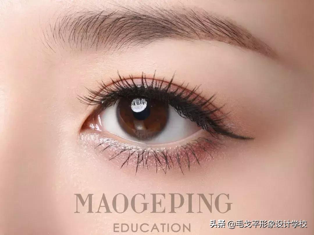 三分钟教你如何画好精致的眼妆,超级简单的眼妆怎么画