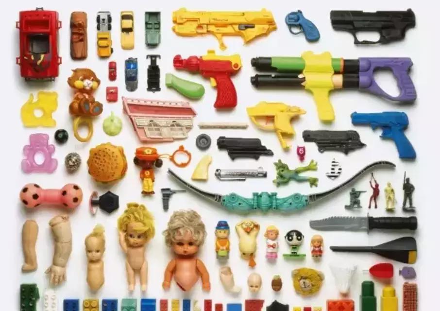 人类到底吃了多少塑料鱼?“深海勇士号”首次曝光海底巨型垃圾场