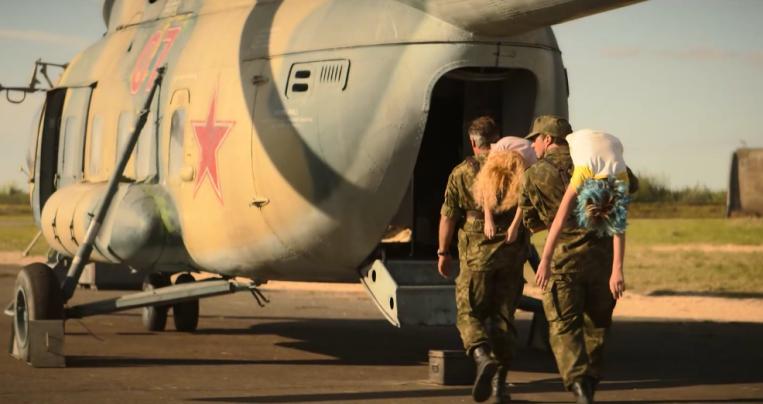 收手吧！别再只贩卖她的性感了