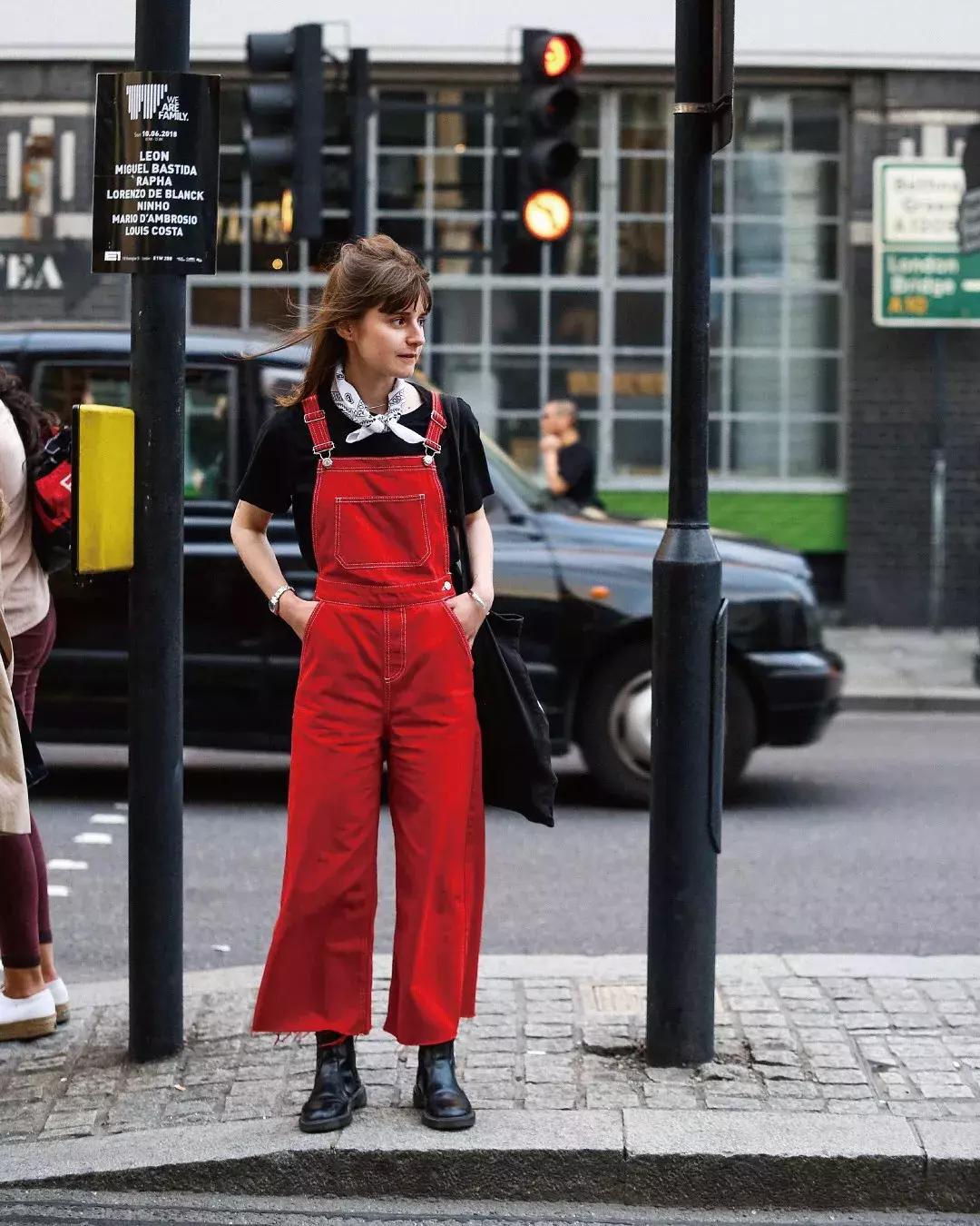 t恤穿久了偶尔也要换个风格,t恤穿好几年不旧的洗法