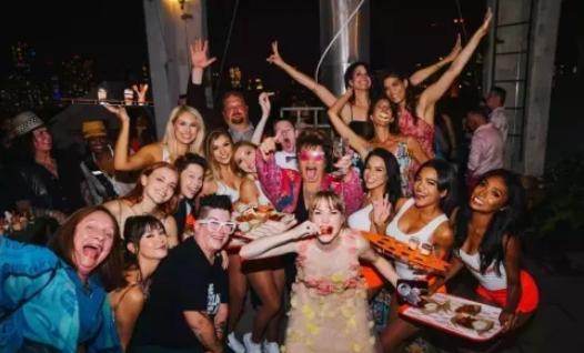 氛围感爆棚的婚礼仪式,西式婚礼仪式流程暖场