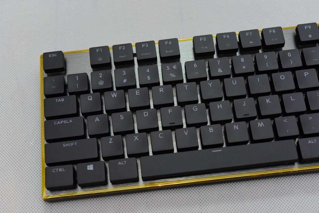 酷冷键盘sk630换键帽,酷冷至尊SK630机械键盘灯光演示